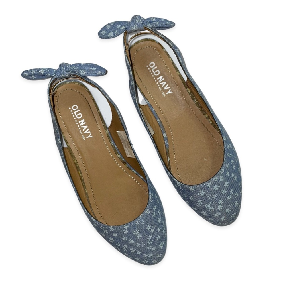 Old Navy Dainty Blue Floral Flats